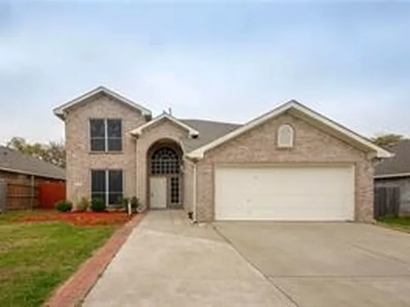 3348 Autumn View Dr, Grand Prairie, TX 75050