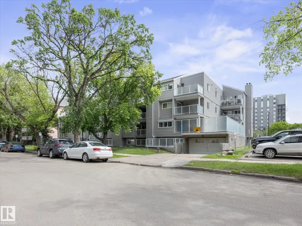 10139 117th St NW #110, Edmonton, AB T5K 2L3