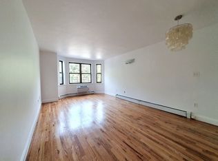 415 Carlton Ave, Brooklyn, NY 11238
