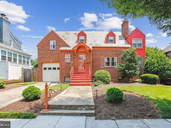 3909 17th St NE, Washington, DC 20018