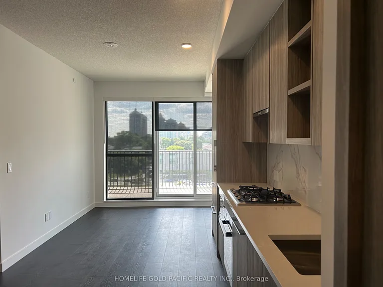 75 Billes Hts #915 — Photo 11