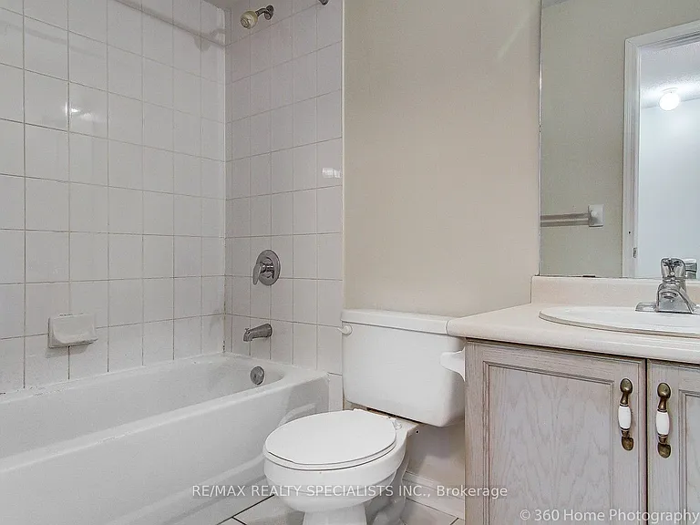 97 Piperbrook Cres — Photo 15