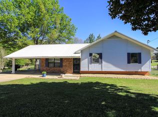3 Lone Oak Dr, Weaver, AL 36277