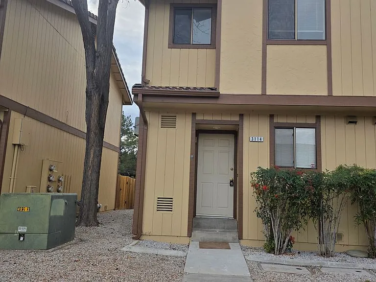 3114 N Truckee Ln — Photo 1