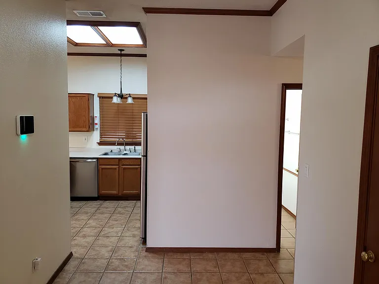 10416 Connemara Dr SW — Photo 3