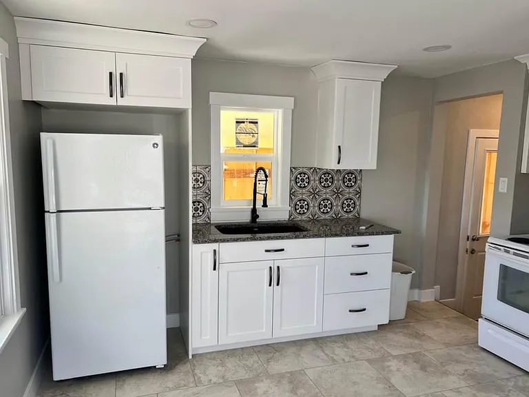 375 N 600 W — Photo 2