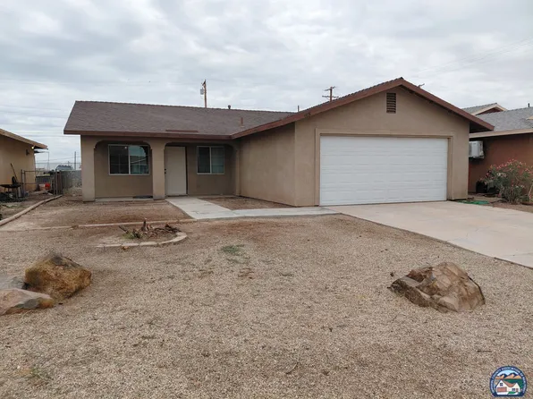 409 E Alexandria St, Calipatria, CA 92233