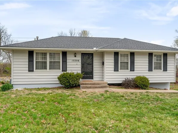 15206 E 33rd St S, Independence, MO 64055
