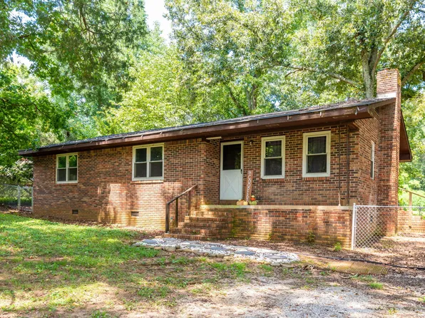 1782 County Road 94, Bridgeport, AL 35740
