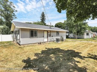 2808 Turner St, Lansing, MI 48906