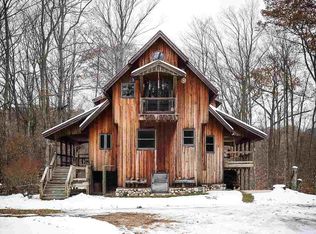 10189 Gilbert Rd, Maple City, MI 49664