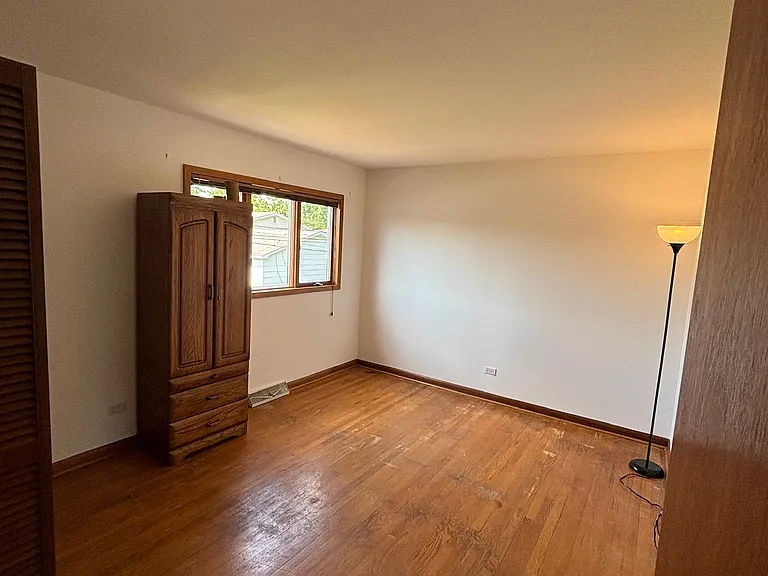 172 N Floyd Ln — Photo 14