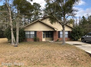 209 Hunters Branch Dr, Allenhurst, GA 31301