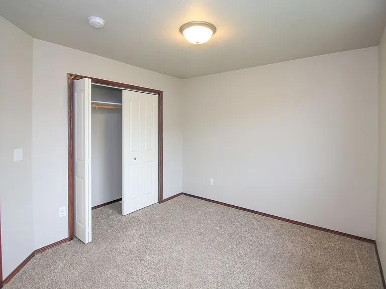Tanner Court Estates -3 bed units townhouses in Tea, SD! — Photo 64