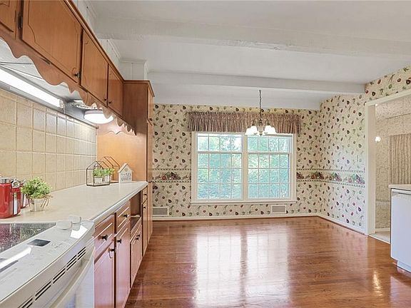 5th image of 6705 N Dawn Ln