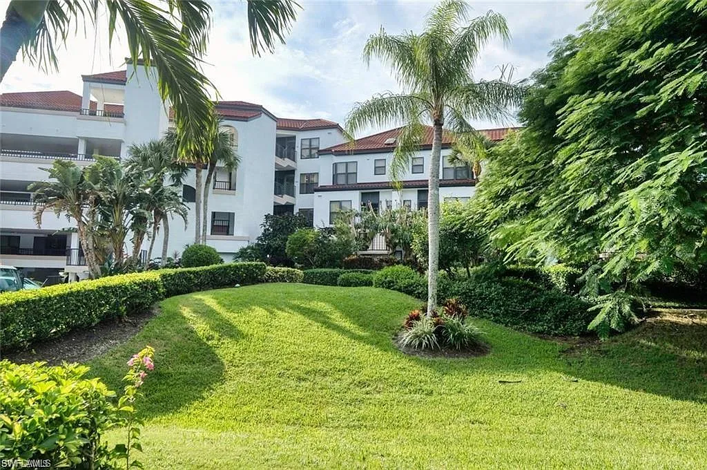 2 bed, 2.0 bath, 1440 sqft, $8,000 — Photo 3