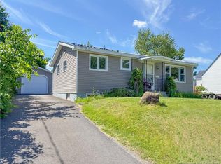 123 Cambridge St, Woodstock, NB E7M 1E1