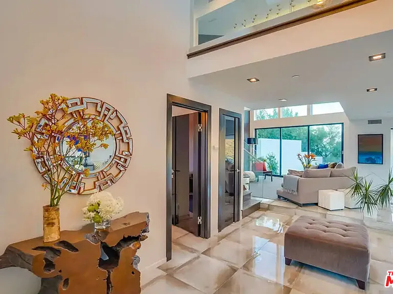 3437 Troy Dr — Photo 14