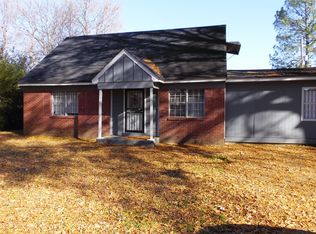 5132 Gill Rd, Memphis, TN 38109