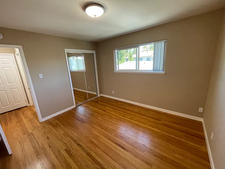 1690 Kentfield Ave #3 — Photo 12