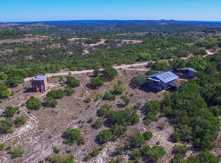 108 Mountain Circle Dr, Kendalia, TX 78027
