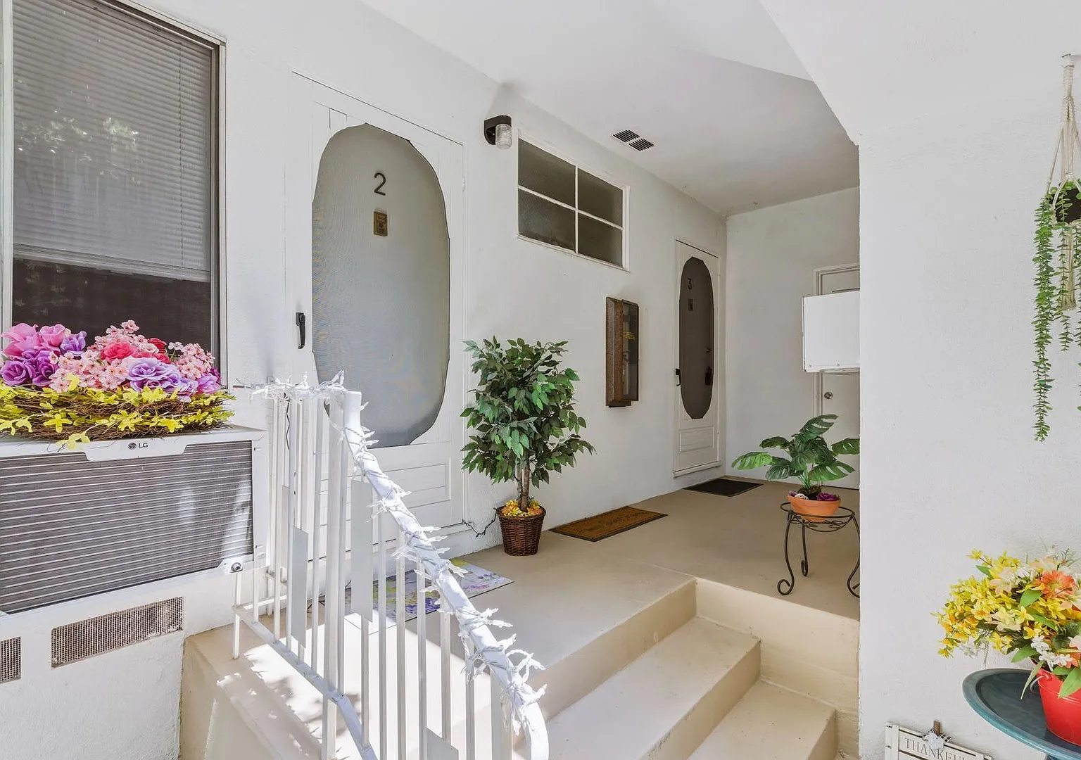 Montrose Residences — Photo 1