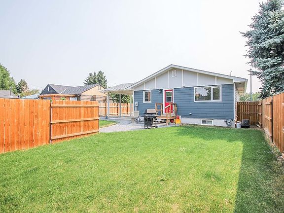 2nd image of 2513 Scenic Dr S