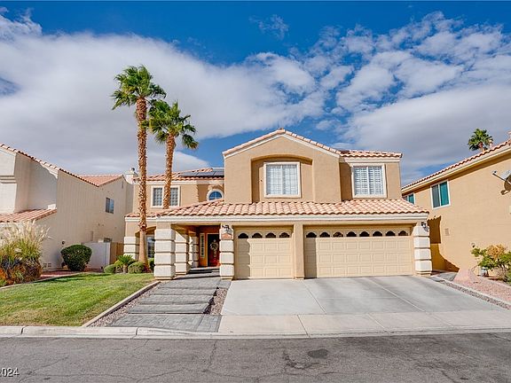 3rd image of 2105 Whitebirch Ln