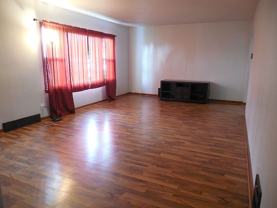 416 Main St, Emden, IL 62635 Zillow