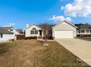 3662 Farm Lake Dr SW, Concord, NC 28027