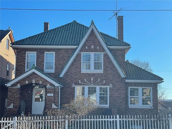 2nd image of 826 Orchard Grove Ave