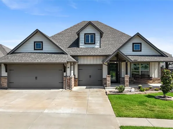 9205 NW 91st St, Yukon, OK 73099