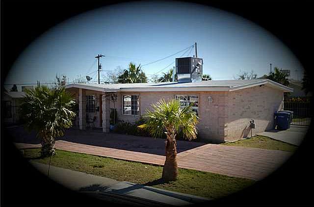 1st image of 4852 Sun Valley Dr