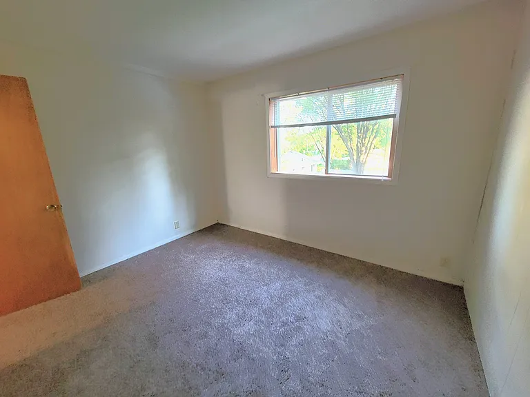 545 Birchcrest Dr — Photo 19