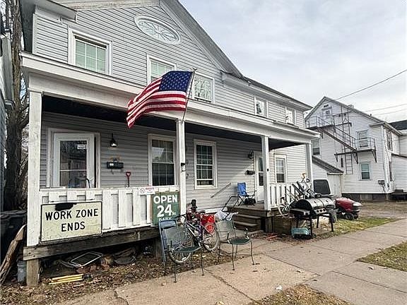 2nd image of 102 Expense St