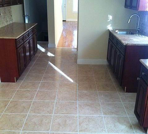 2nd image of 11526 147th St