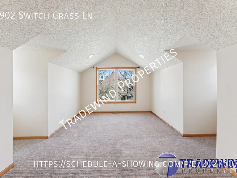 9902 Switch Grass Ln — Photo 21