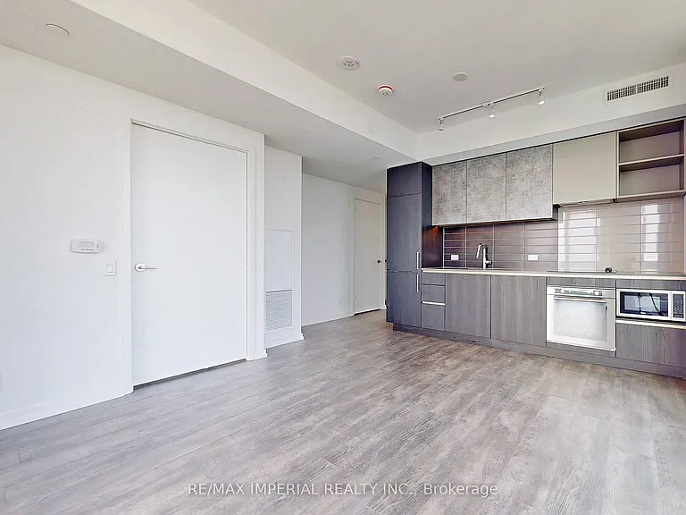 1000 Portage Pkwy #4805 — Photo 7