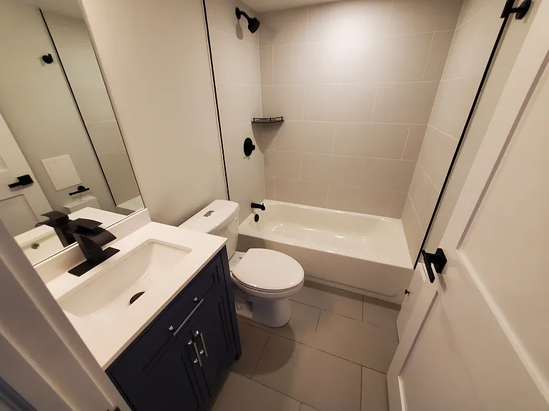 240 Palfrey St #1 — Photo 2
