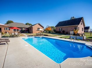 106 Seven Springs Loop, Statesville, NC 28625