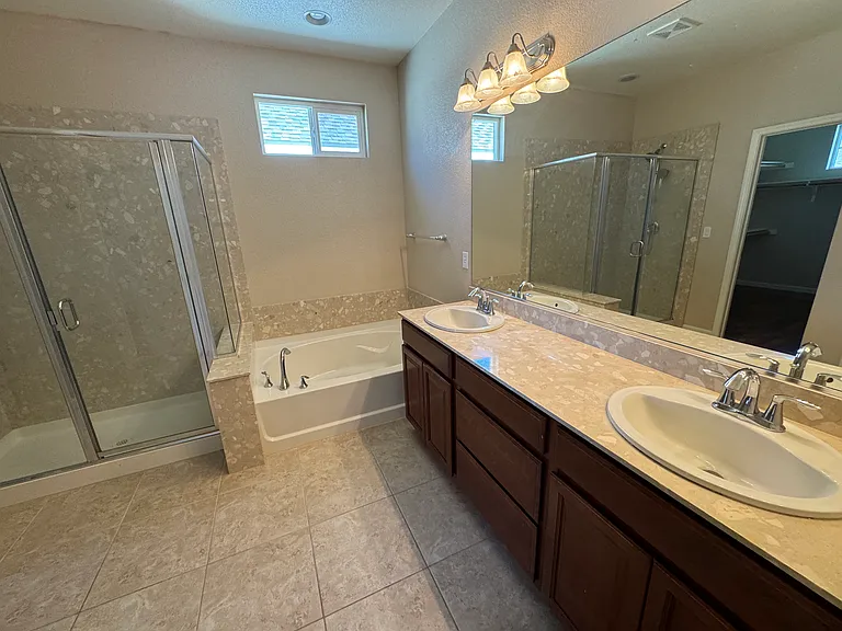 2120 Virginia Lake Way — Photo 16