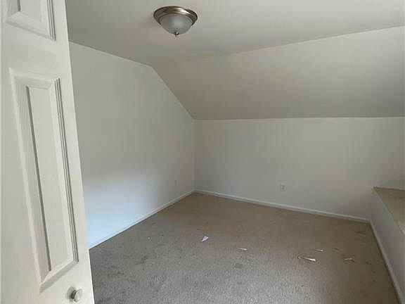 5th image of 3749 Henrico St