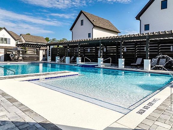 3rd image of 429 Ridgewalk Cir