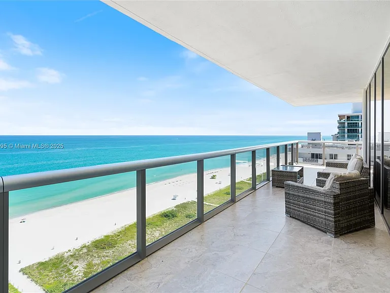 5875 Collins Ave #1902 — Photo 43