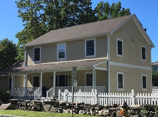 21 Mulberry Ln, Cos Cob, CT 06807