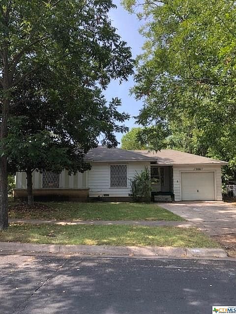 1st image of 506 E Dean Ave
