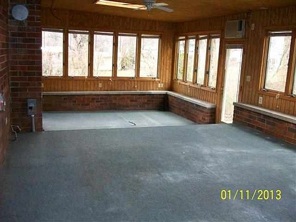 5th image of 1625 Brookwood Dr
