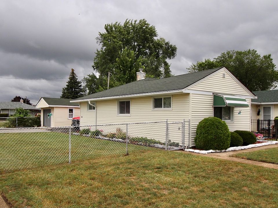 3226 W Lydia Ave, Robbins, IL 60472 Zillow