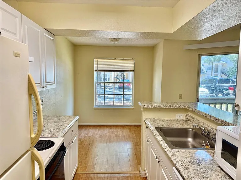 1021 S Hiawassee Rd #3915 — Photo 8