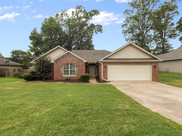309 Cheshire Dr, Benton, AR 72015